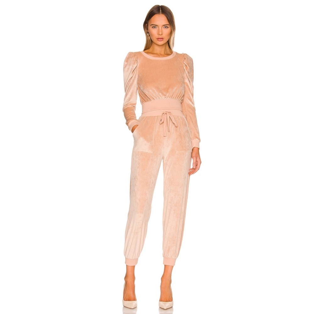 Revolve Galena Joggers Pant in Golden Tan Lovers and Friends
Size: M - Picture 4 of 4